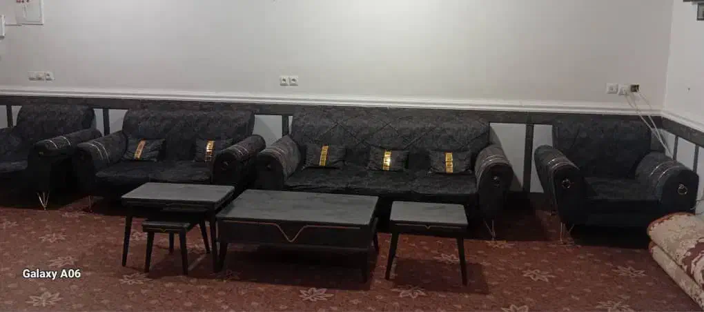 مبل با میز عسلی و کمد|مبلمان خانگی و میز عسلی|بهبهان, |دیوار