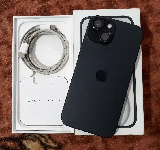 آیفون 15 مشکی 128 گیگ|موبایل|ملایر, |دیوار