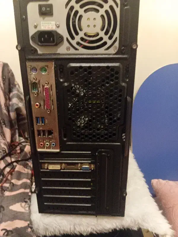 کیس|رایانه رومیزی|اردبیل, |دیوار