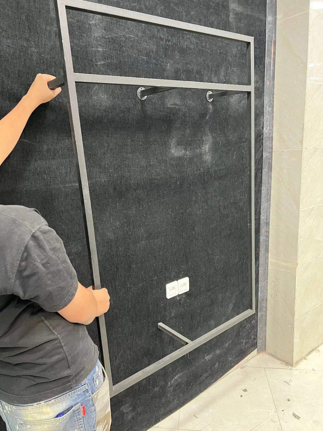 تعدادی رگال زمینی و دیواری درحد نو۲عدد مانکن زنانه|فروشگاه و مغازه|اسلامشهر, باغ فیض|دیوار