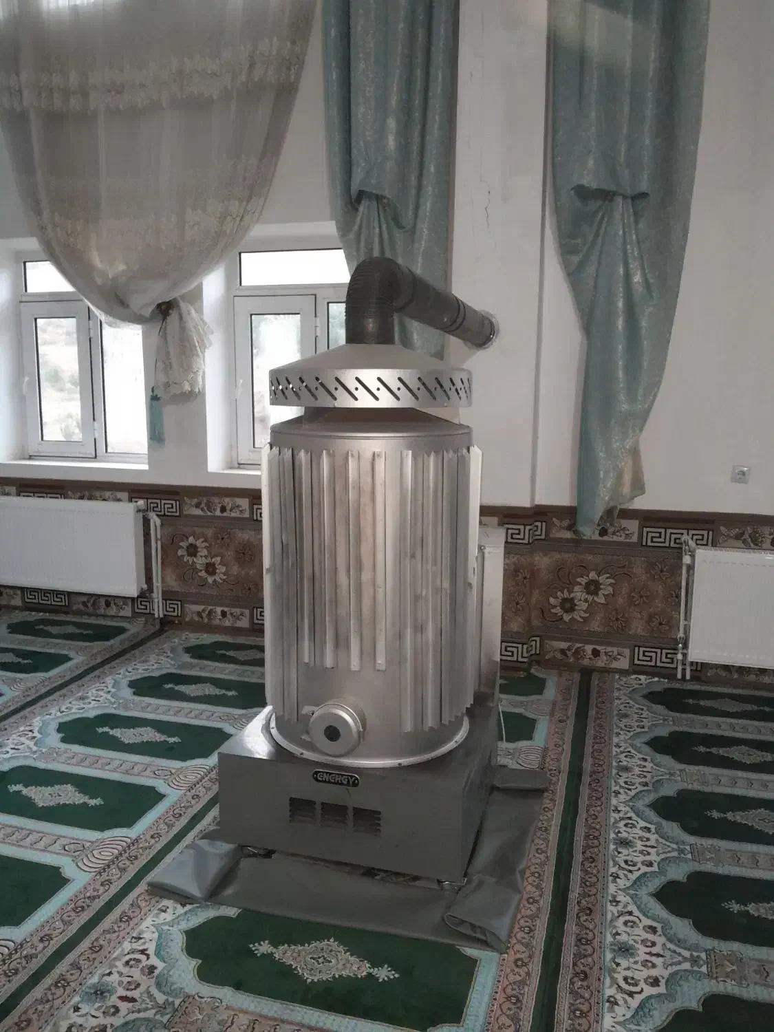 باسلام.بخاری بزرگ برقی ونفتی.به گاز هم تبدیل میشه|بخاری، هیتر، شومینه|نوشین شهر, |دیوار