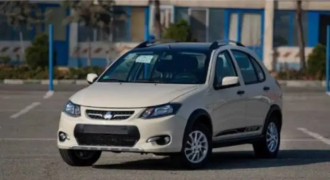 کوییک سفید مشکی|خودرو سواری و وانت|شیراز, لب آب|دیوار