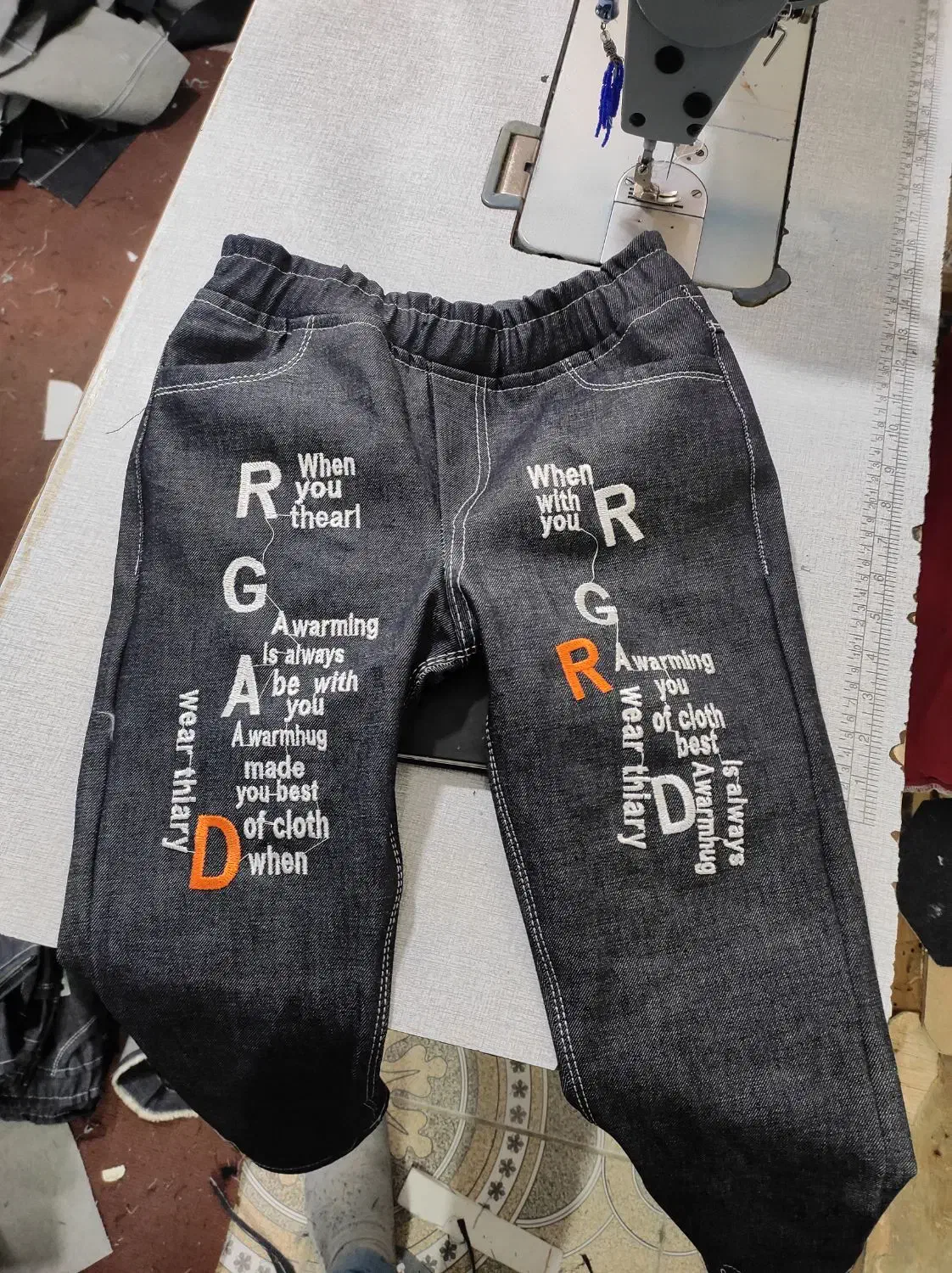 تعدادی چرخکار..وردست..کارگر ساده خانم|استخدام صنعتی، فنی، مهندسی|ملایر, |دیوار