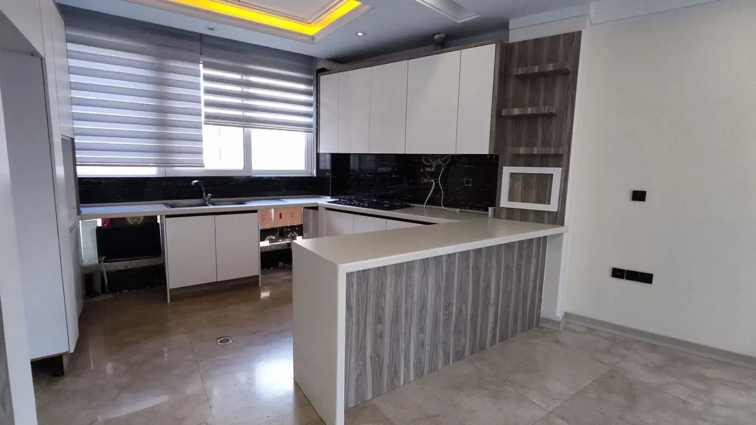 87متر2خ/فول امکانات کم سن ویلایی/پونک همیلا هما|فروش آپارتمان|تهران, شهرک هما|دیوار