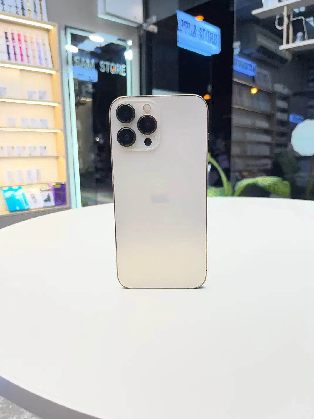 iPhone 13 Pro Max 256g|موبایل|قم, زنبیل آباد|دیوار