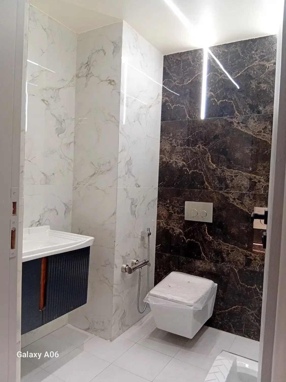 فردوس شرق نوساز ۱۴۱ متر ۲p فول امکانات تبدیل دارد