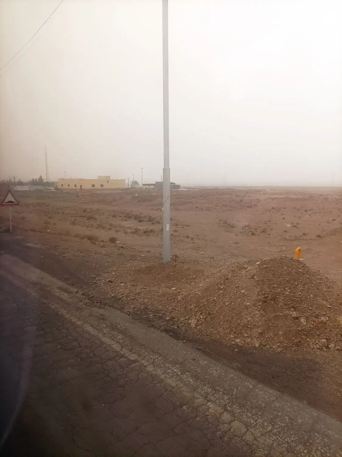 زمین فروشی و جاه مغازه|فروش زمین و ملک کلنگی|دلگان, |دیوار