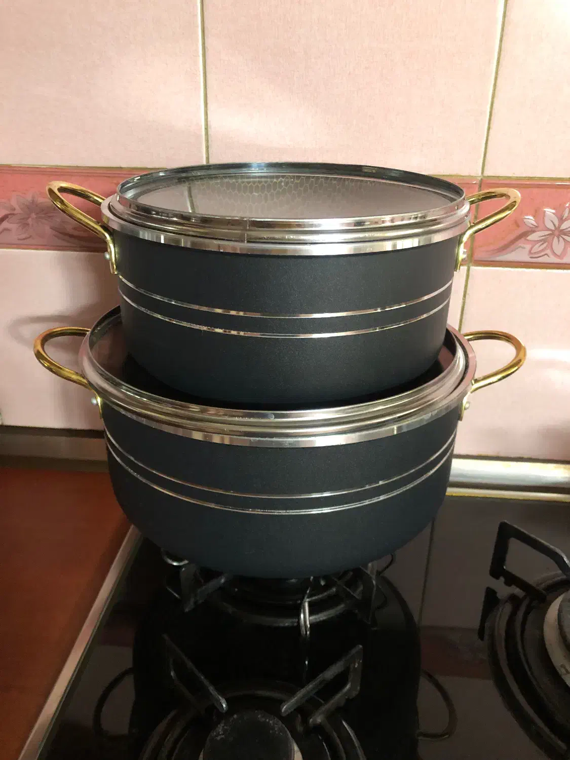 قابلمه|ظروف پخت‌وپز|قم, نوقطار|دیوار