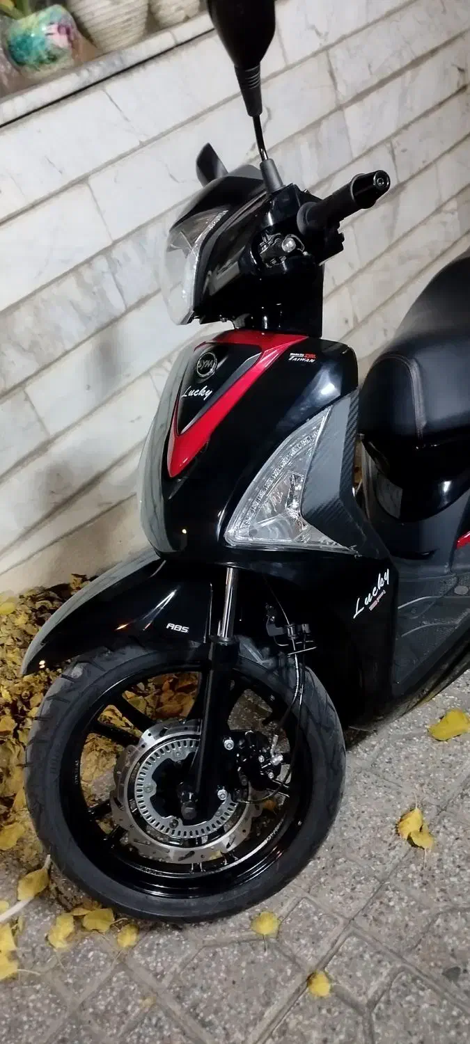 لاکی ۱۸۰ صفرsym لوکی سمفونی اسکوتراصل تایوان|موتورسیکلت|تهران, نیروی هوایی (پیروزی)|دیوار