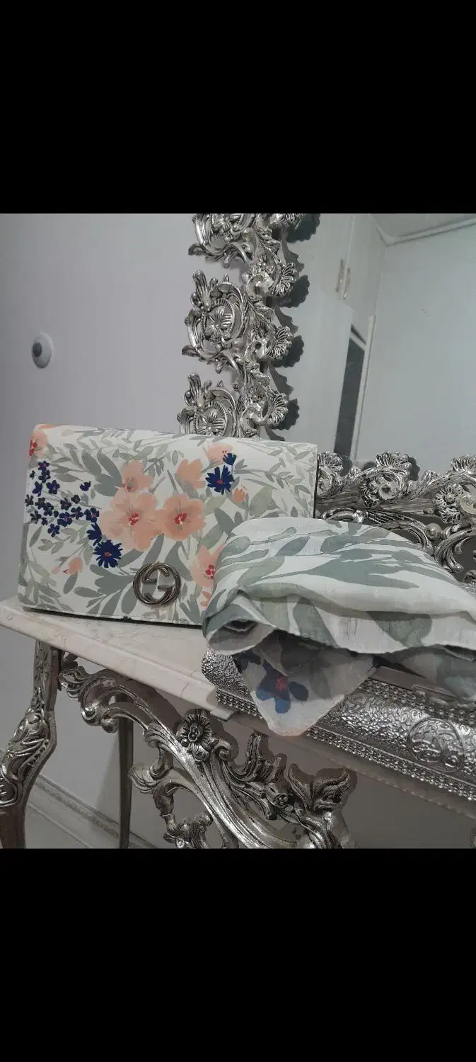 لباس نو|لباس|نیشابور, فردوس شمالی|دیوار