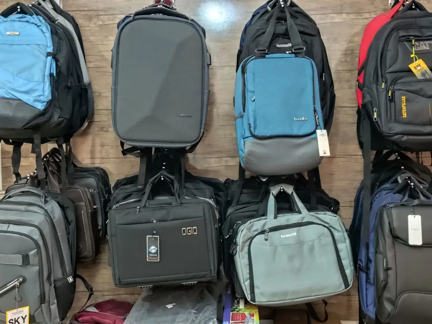 انواع کیف و کوله لپتاپ|کیف، کفش، کمربند|سمنان, |دیوار