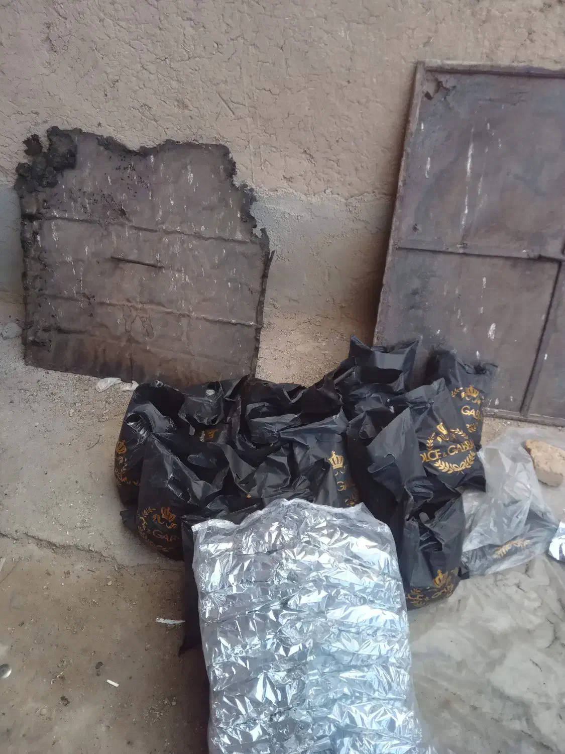 زغال بسته بندی میم وکبابی|عمده‌فروشی|قوچان, |دیوار