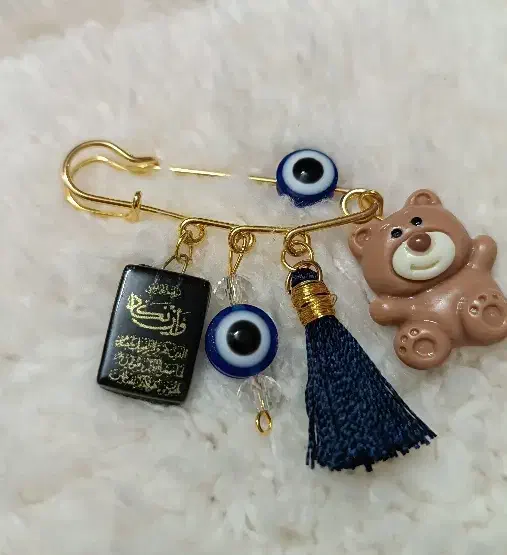 چشم نظر کودک(سنجاق سینه،دستبند و بندپستونک)|اسباب و اثاث بچه|کرمان, |دیوار