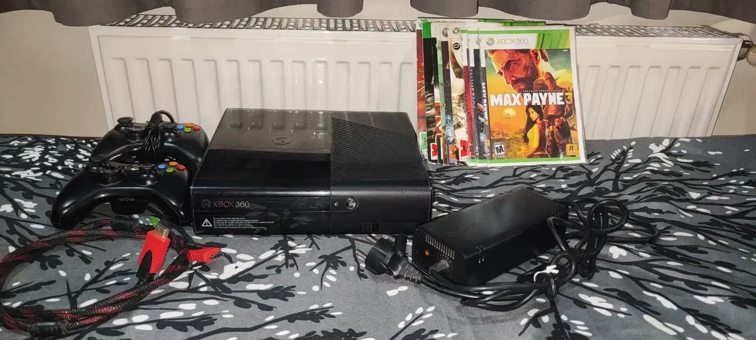 xbox 360 سوپر اسلیم|کنسول، بازی ویدئویی و آنلاین|تهران, بلورسازی|دیوار