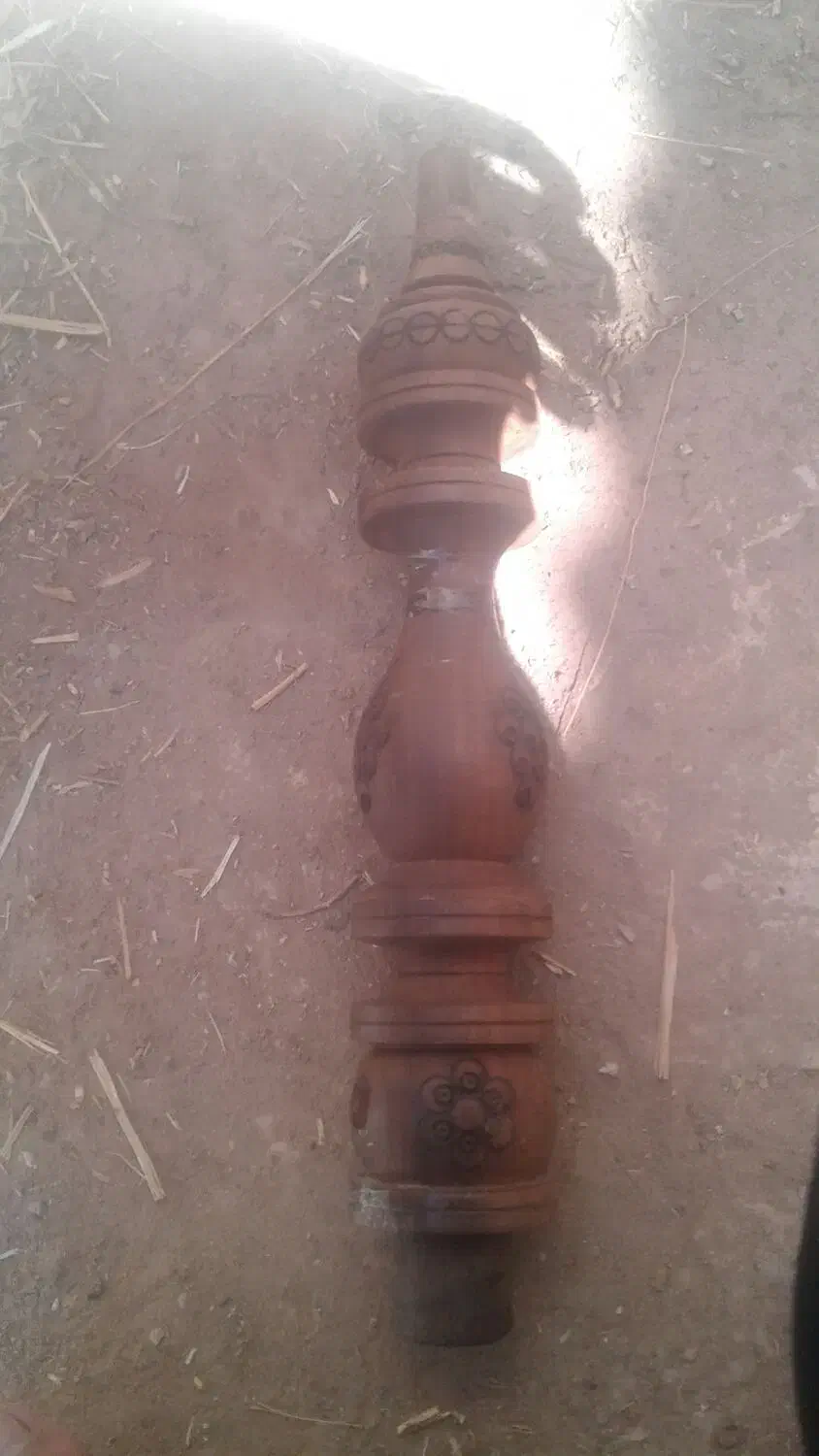 تنه قلیون|کلکسیون اشیاء عتیقه|زرند, |دیوار