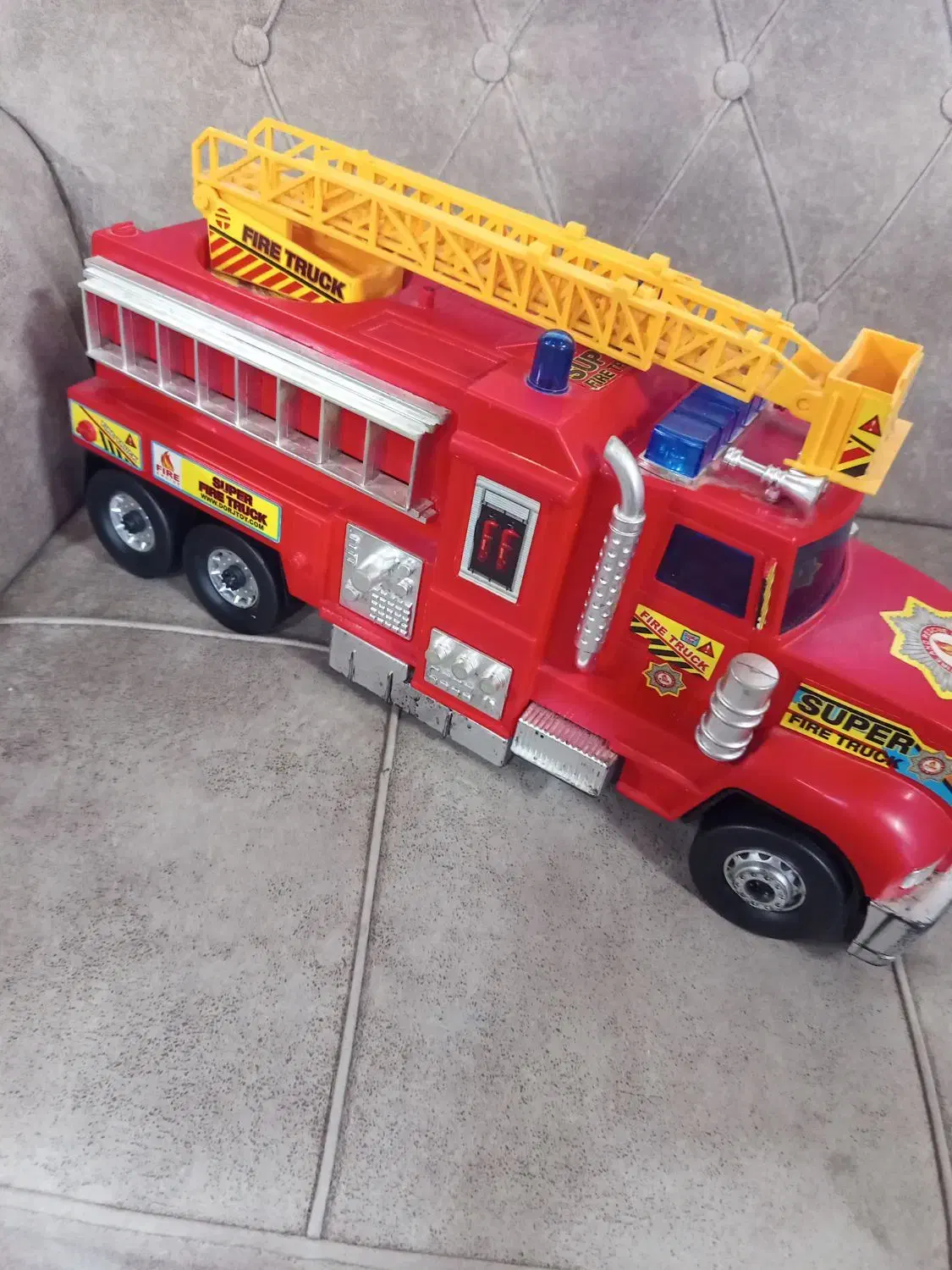 ماشین آتش نشانی|اسباب‌‌بازی|محمودآباد, |دیوار