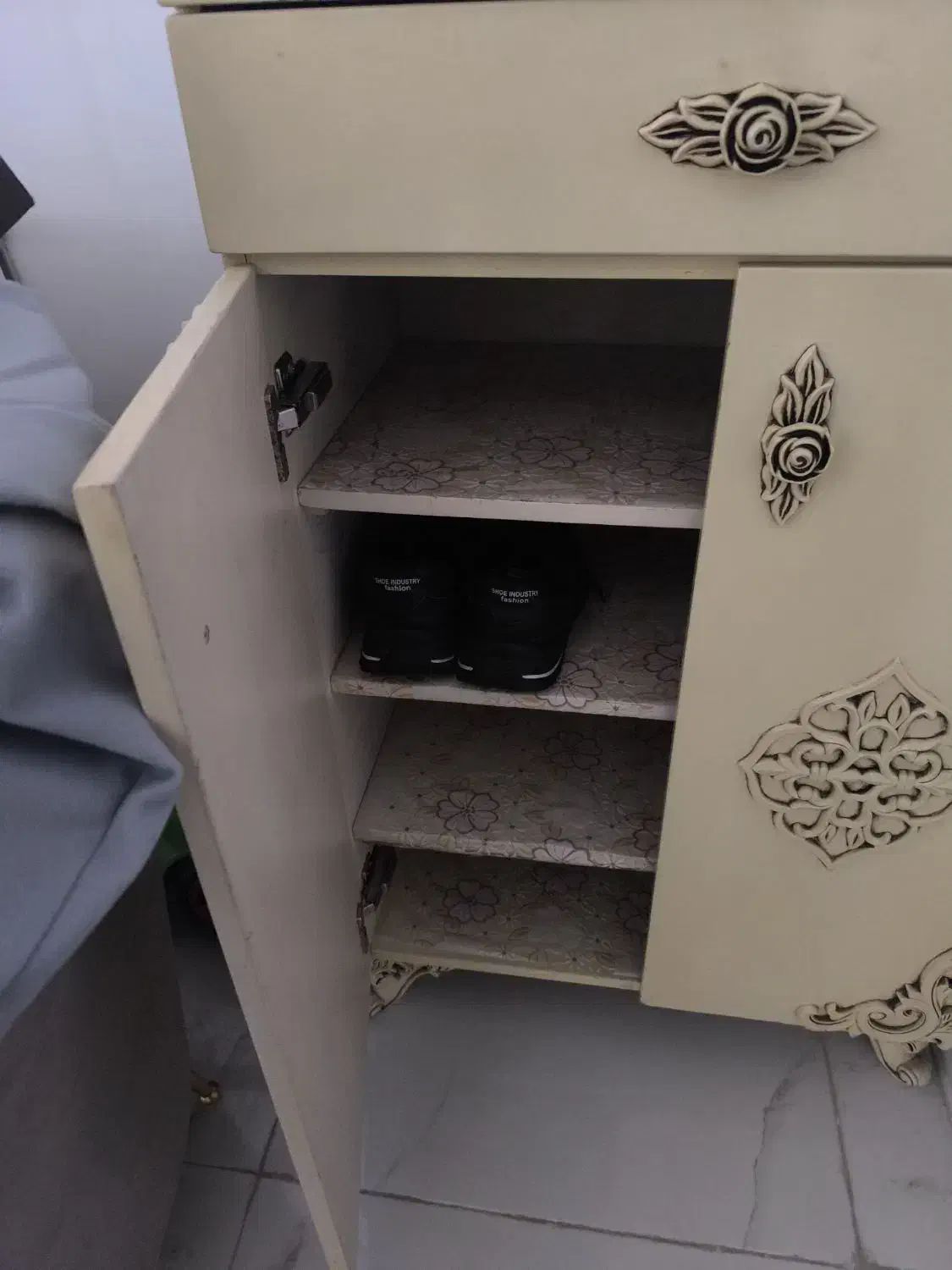 جا کفشی|جاکفشی، کمد، دراور|پاکدشت, حصار امیر|دیوار