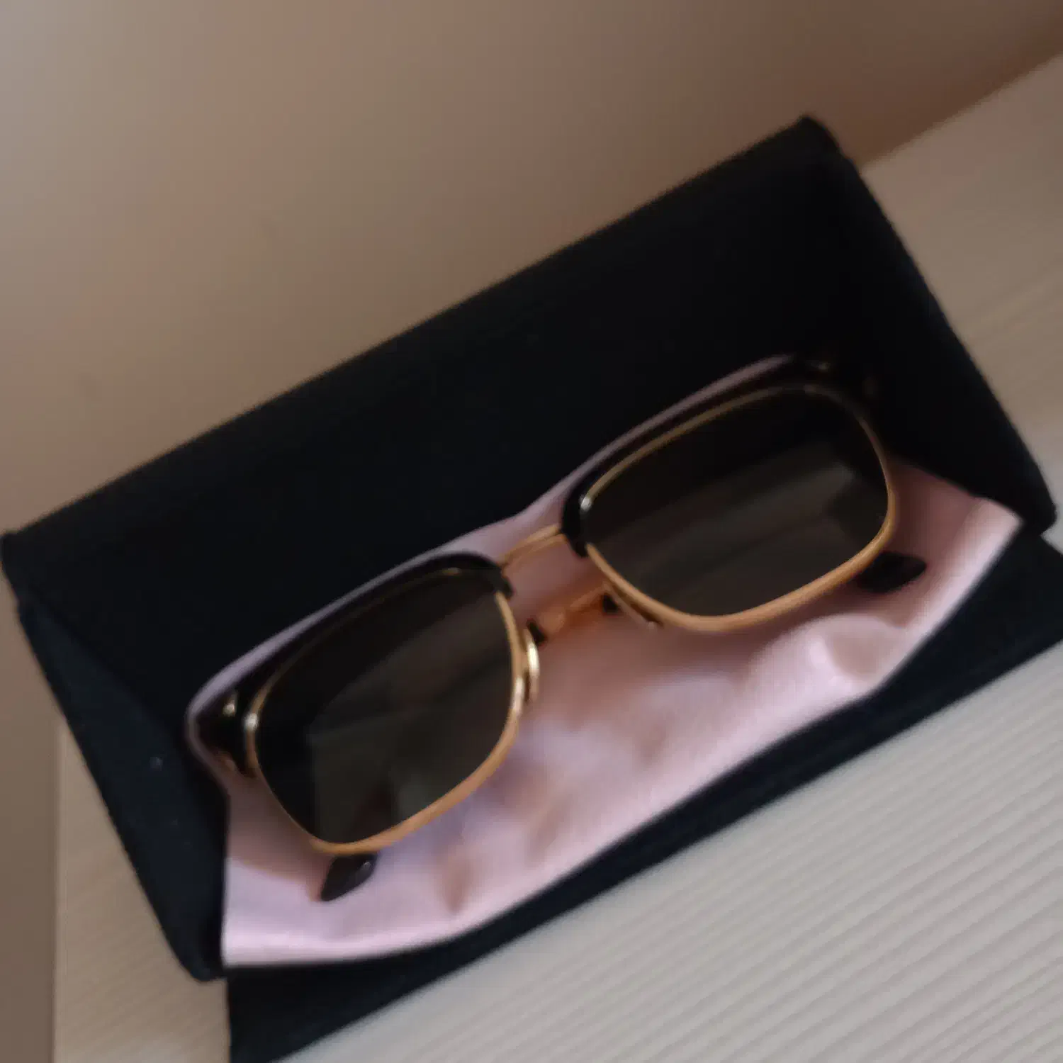 عینک آفتابی برند مایباخ|زیورآلات و اکسسوری|سیرجان, |دیوار