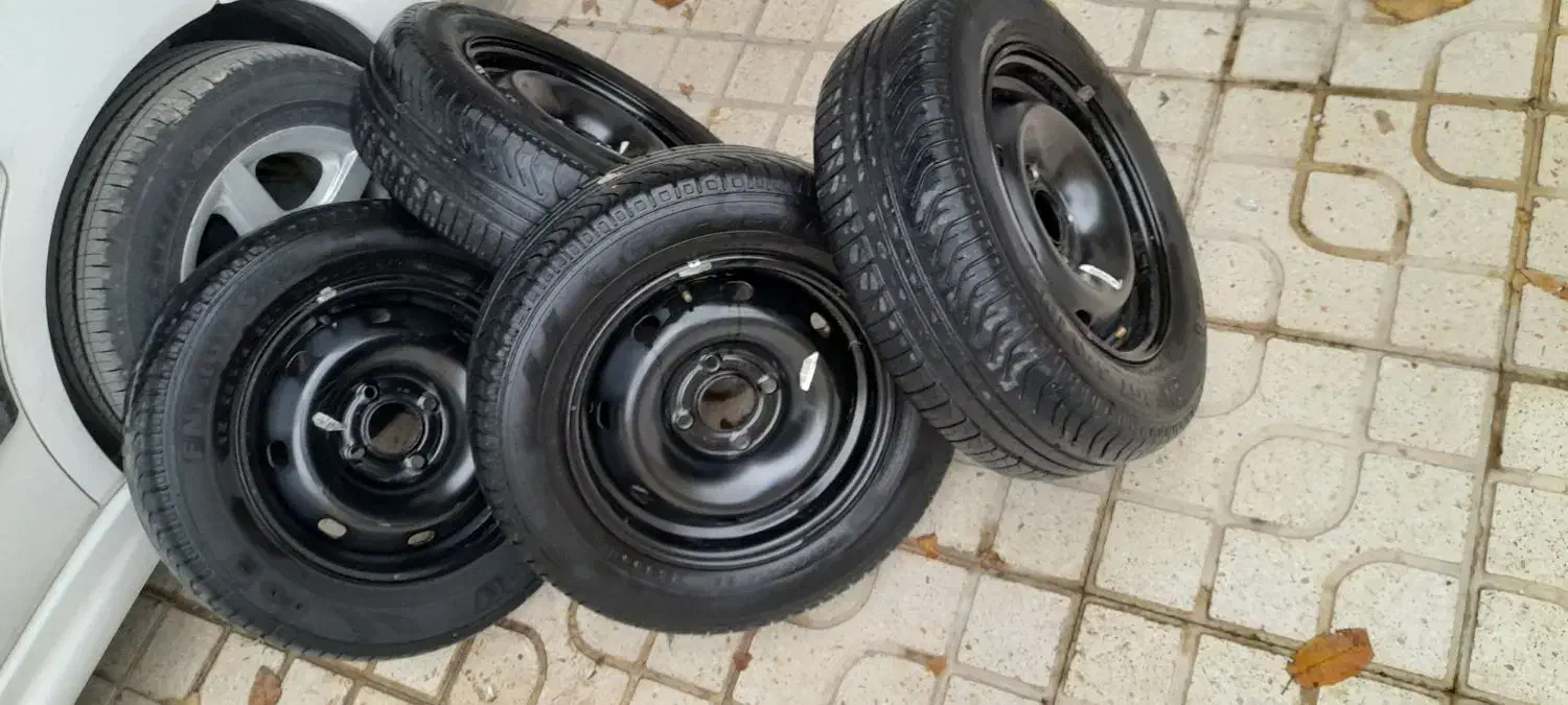 رینگ ولاستیک ۱۴ پژو|قطعات یدکی و لوازم جانبی|گندمان, |دیوار