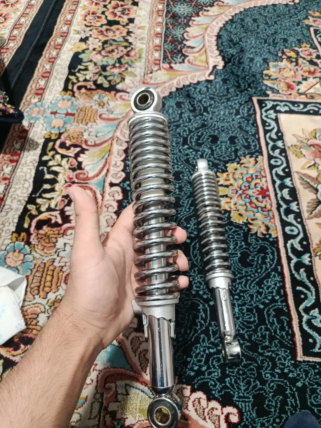 کمک فابریک هوندا عقب در حد نو همراه با 2 اسپیسر|قطعات یدکی و لوازم جانبی|مشهد, اروند|دیوار