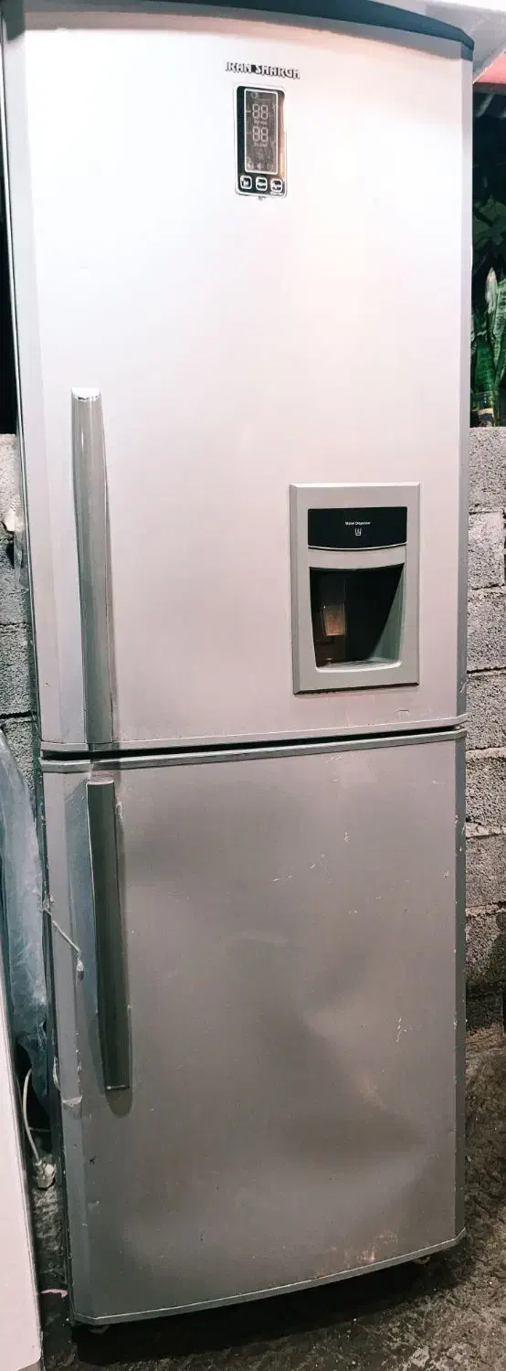 فروش یخچال فریزر ایران شرق در حد|یخچال و فریزر|کیلان, |دیوار