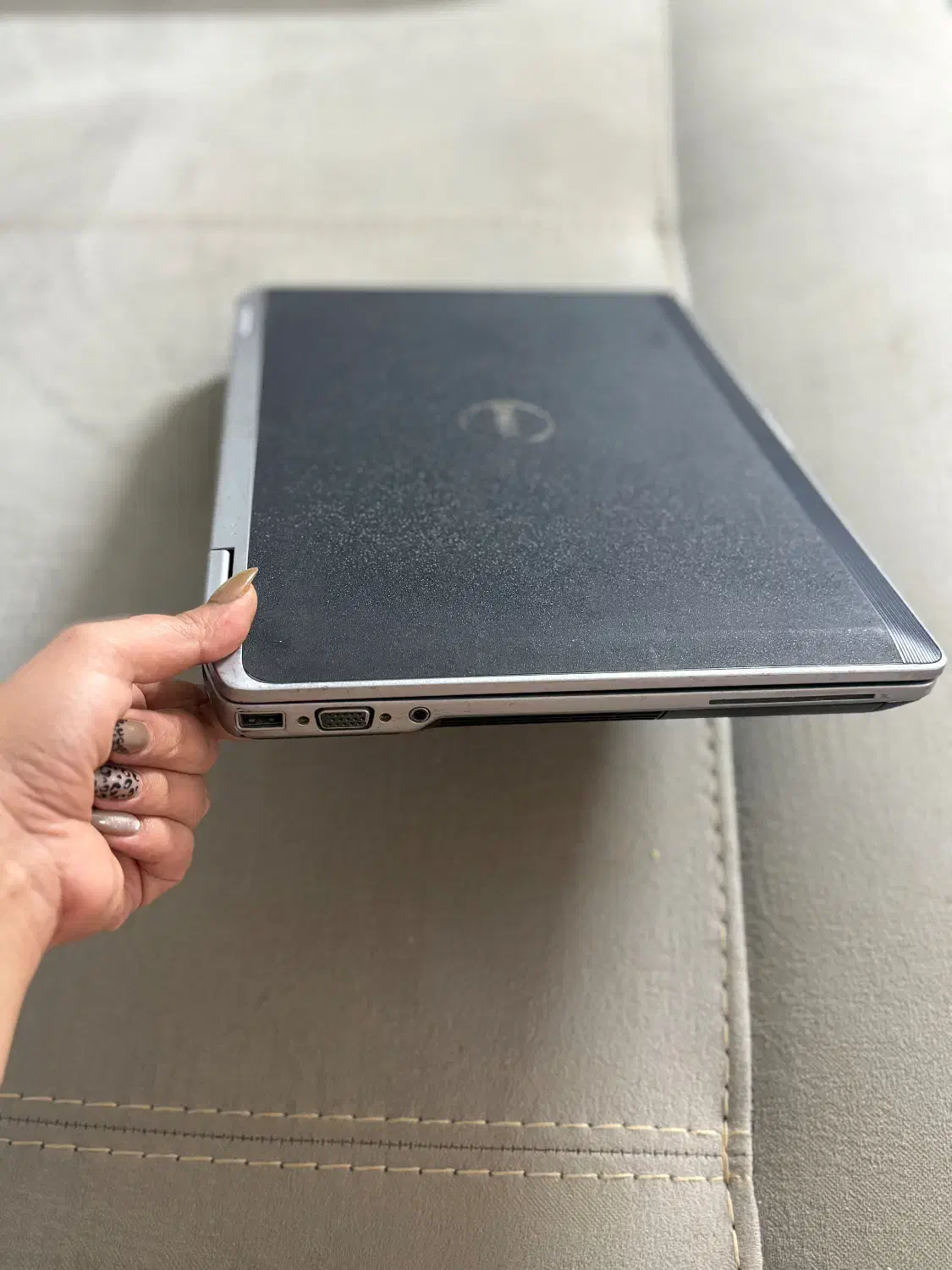 لب تاپ dellتمیز|رایانه همراه|مشهد, هفت تیر (آب و برق)|دیوار