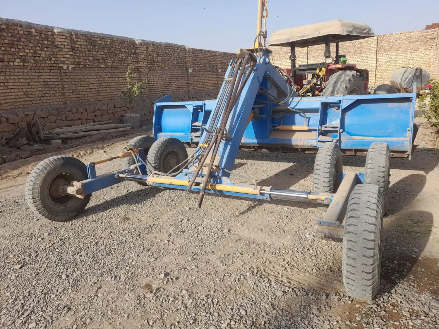 لیزر همراه با سیستم|ماشینآلات صنعتی|جوین, |دیوار