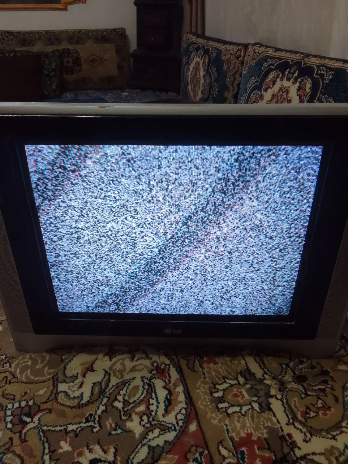 تلوزیون رنگی ۲۱ اینج  وپلی وان|تلویزیون و پروژکتور|مشهد, همت آباد|دیوار