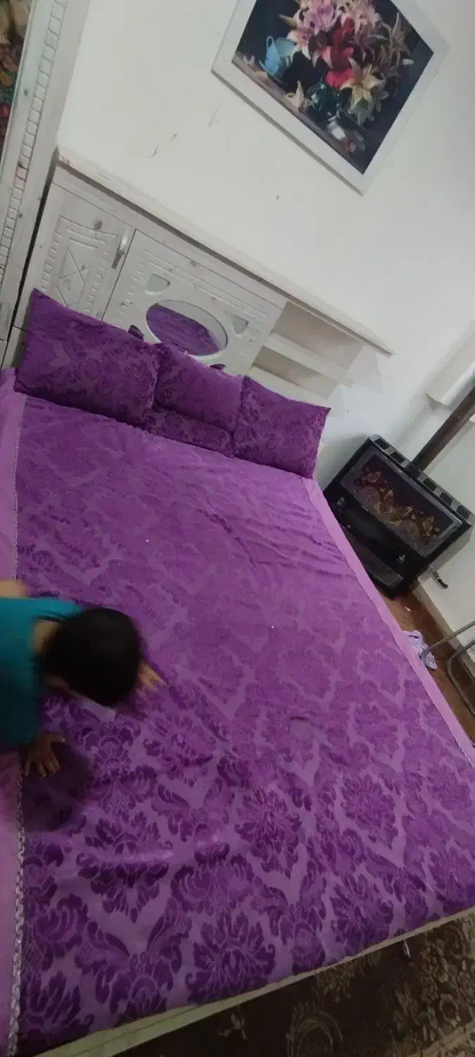 تخت دونفره|تشک تختخواب|تربت جام, باغ سنگان سفلی|دیوار