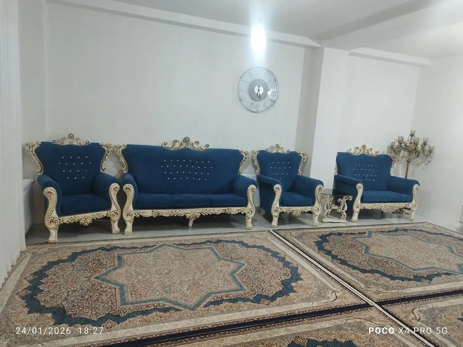 مبل در حد نو|مبلمان خانگی و میز عسلی|دهگلان, |دیوار