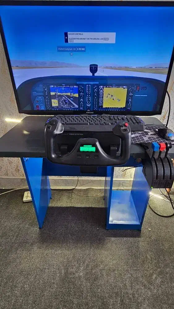 اولین آموزش هوانوردی شبیهساز پرواز سسنا ۱۷۲ جهرم|خدمات آموزشی|جهرم, |دیوار