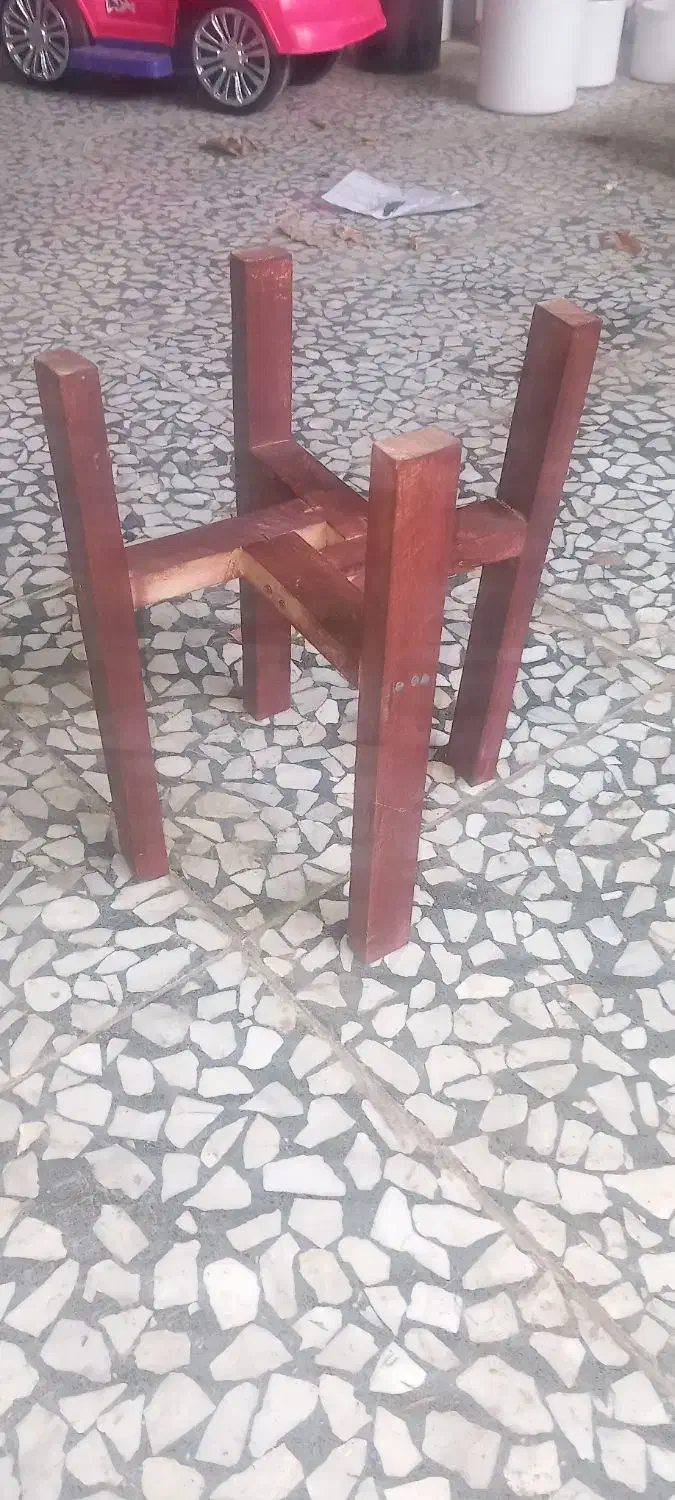 چهار پایه گلدان|گل و گیاه طبیعی|مینودشت, |دیوار