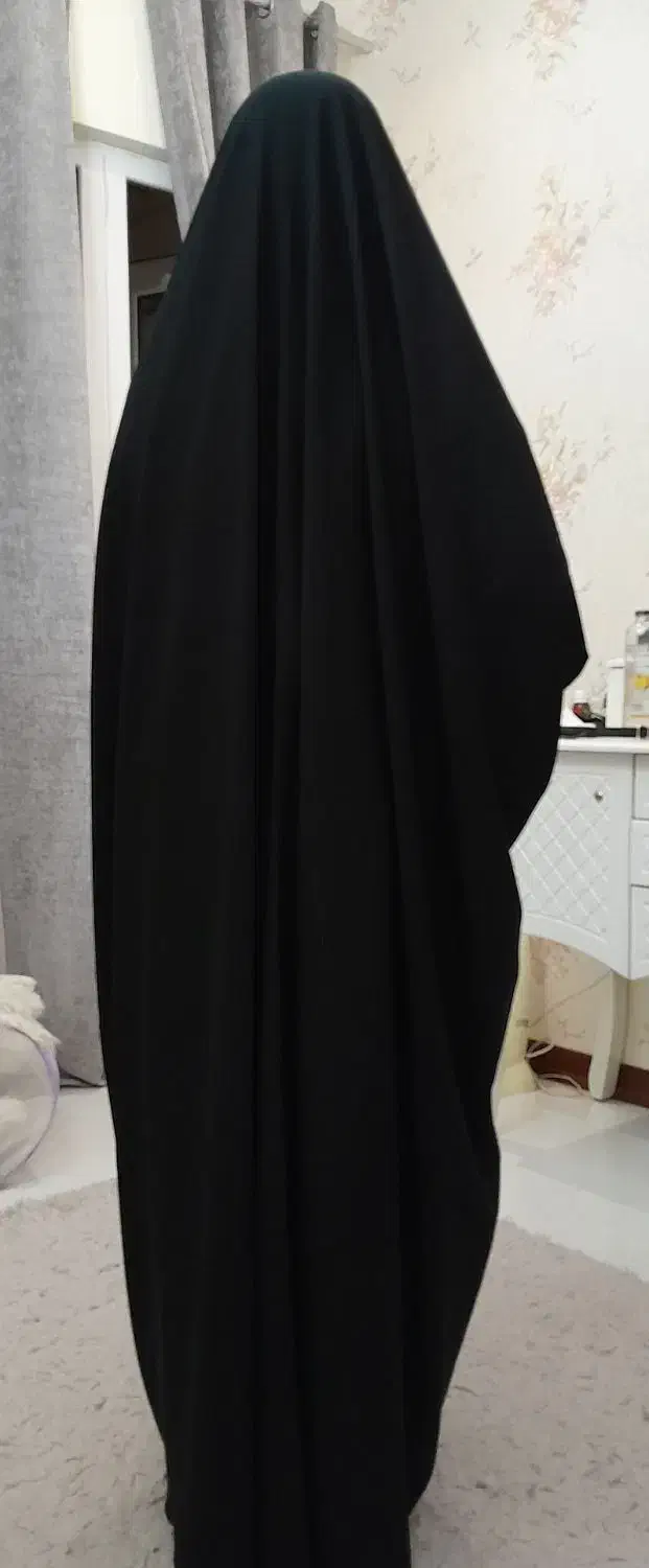 چادرقجری|لباس|اندیشه, اندیشه فاز ۲|دیوار