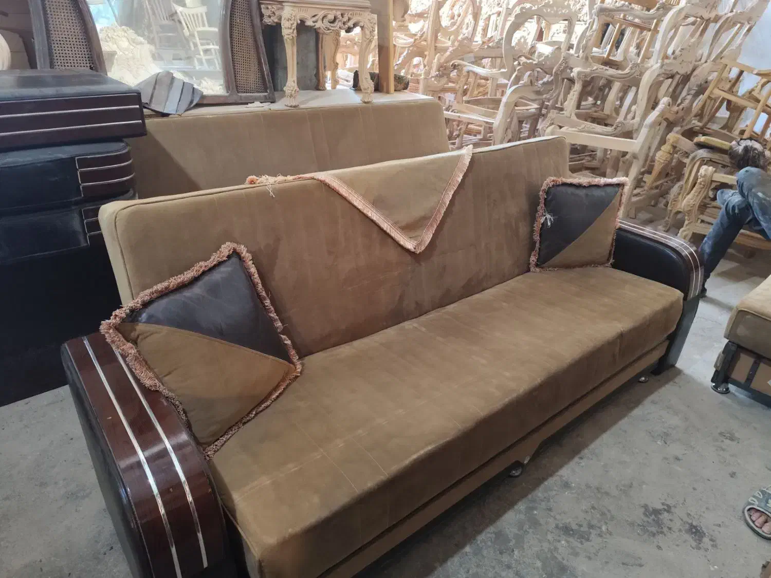 مبلمان|مبلمان خانگی و میز عسلی|باسمنج, |دیوار