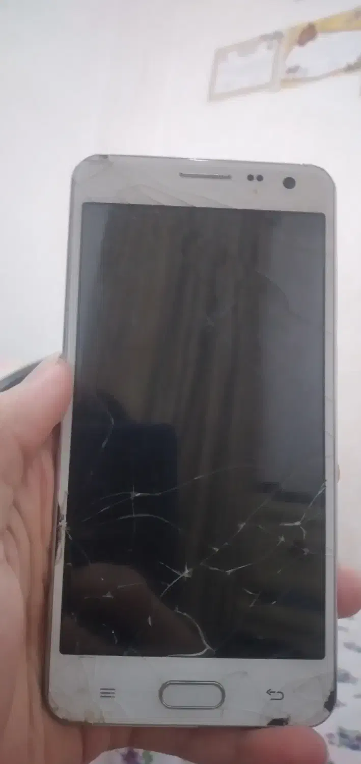 A7 2015|موبایل|فومن, |دیوار