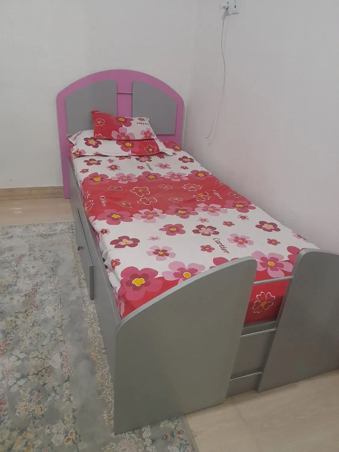 سرویس خواب نوجوان|تخت و سرویس خواب|هشتگرد, هشتگرد قدیم|دیوار