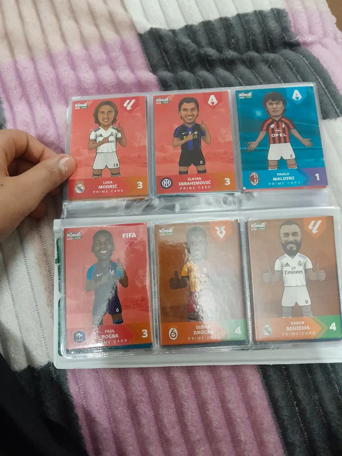 ۷۲ تا کیمدی ۲۰۲۶ با یک آلبوم|اسباب‌‌بازی|آمل, |دیوار