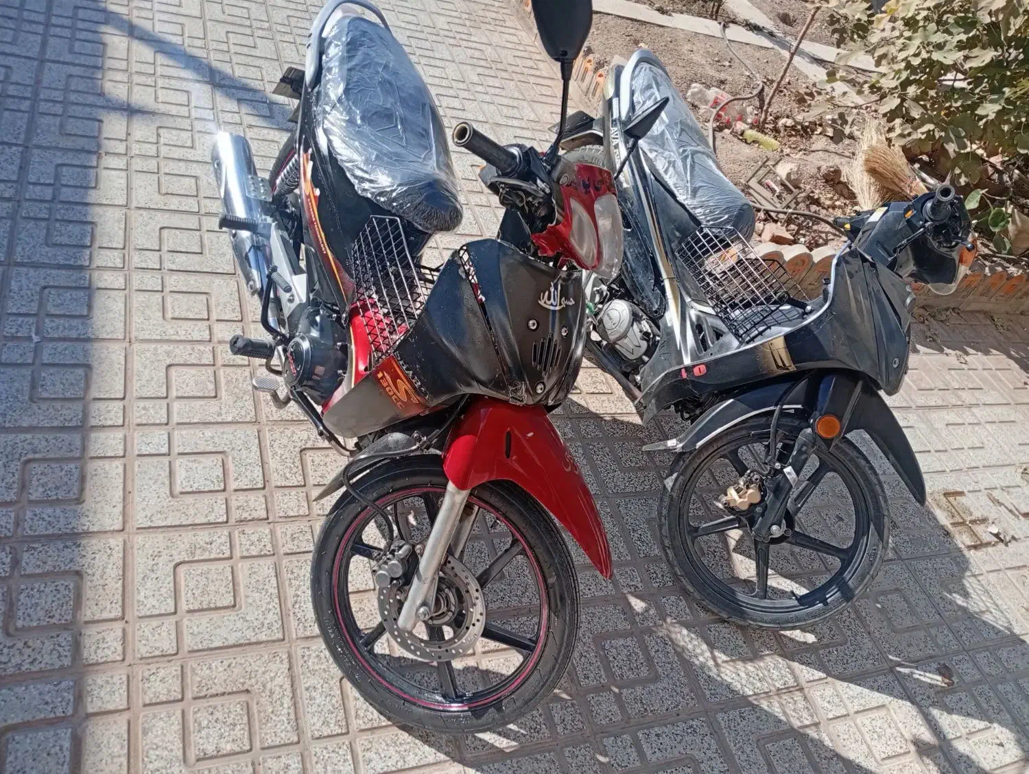 متور لاکی یکی ۹۳یکی ۹۴|موتورسیکلت|فرح دشت, |دیوار