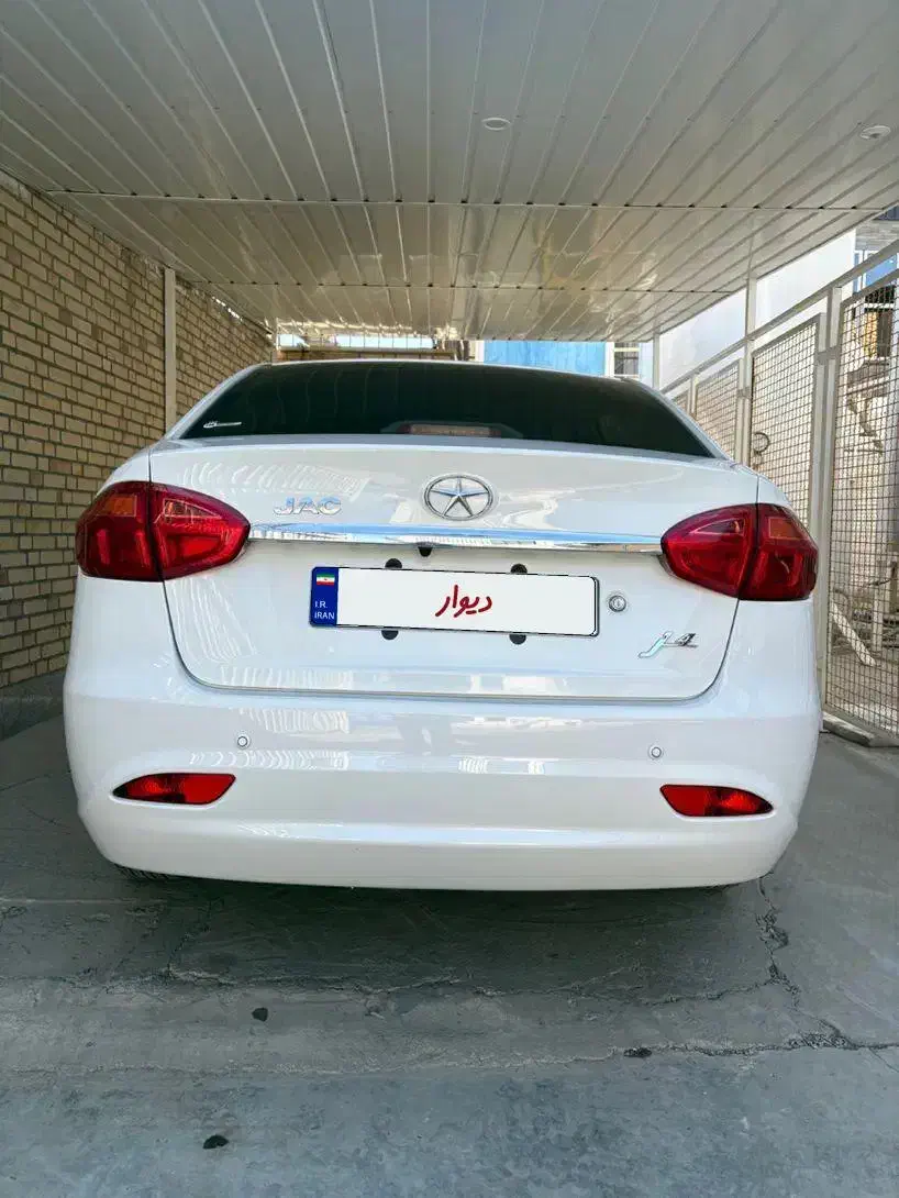 جک j4 در حد|خودرو سواری و وانت|کرج, فاز ۳ گوهردشت|دیوار