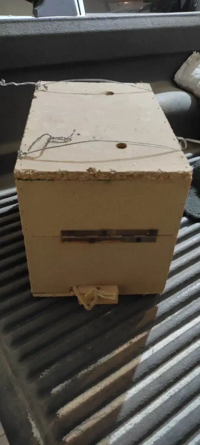 قفس طوطی بزرگ و محکم|لوازم جانبی حیوانات|بیرجند, |دیوار