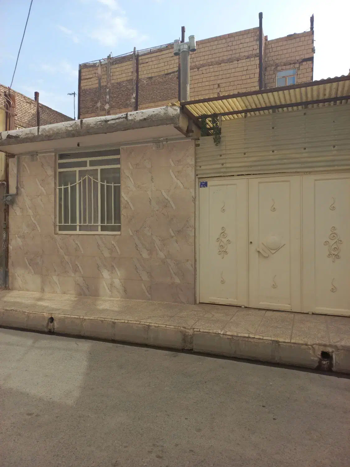 خانه ویلایی فروشی آپارتمان|فروش خانه و ویلا|رباطکریم, شترخوار|دیوار