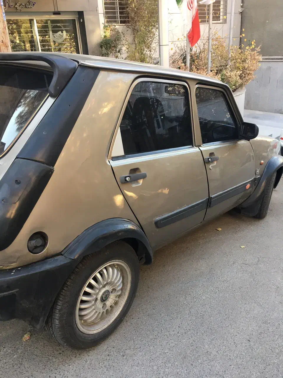 رنو پی کی|خودرو سواری و وانت|بومهن, |دیوار