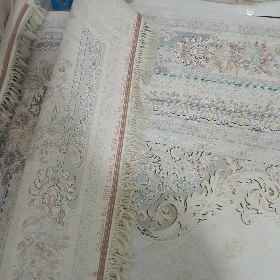 فرش درحدنو یک جفت 1500شانه4500تراکم زیر قیمت|فرش|شیراز, کیان آباد|دیوار