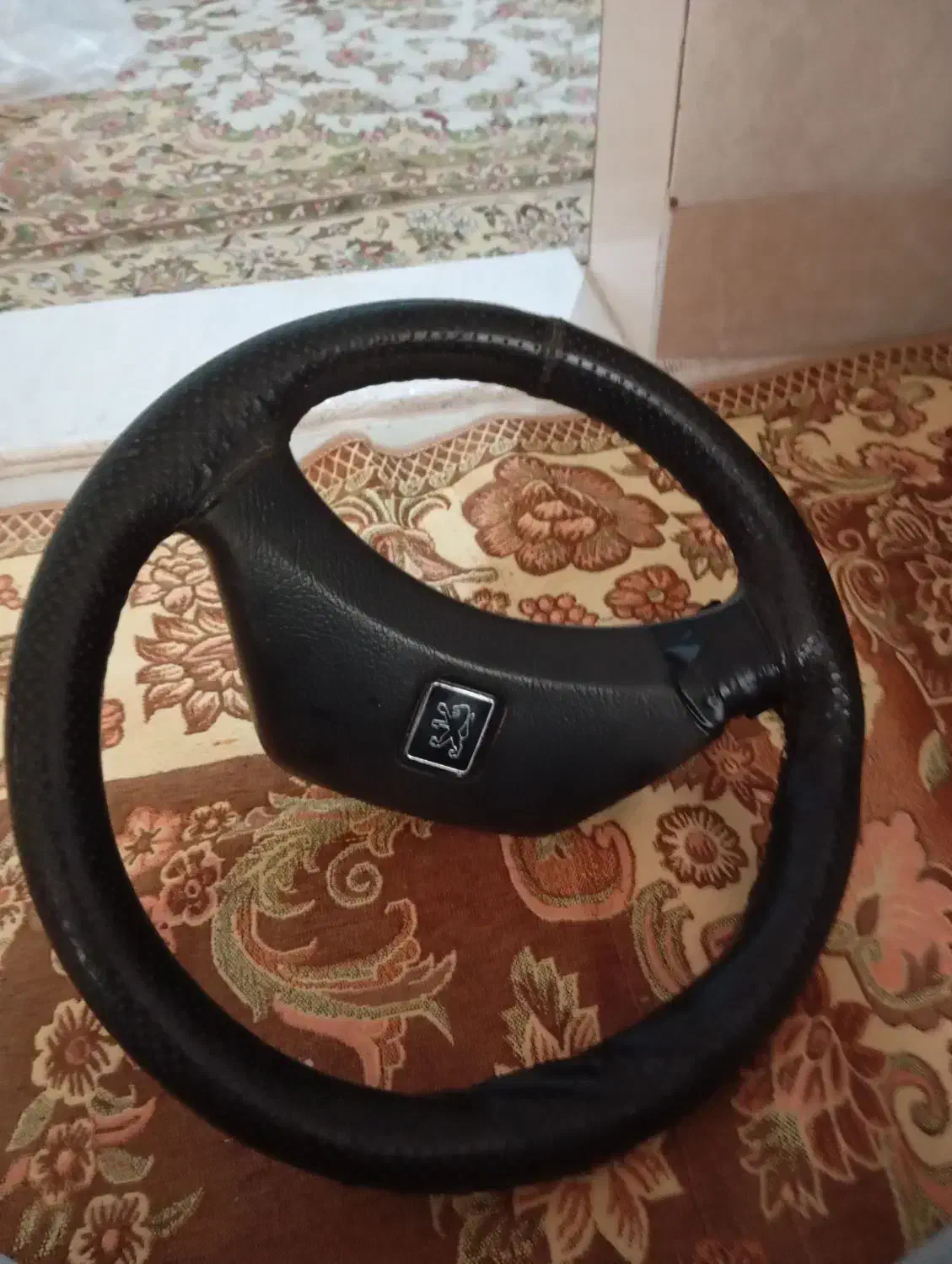 قربیلک فرمان|قطعات یدکی و لوازم جانبی|قم, باغ کرباسی|دیوار