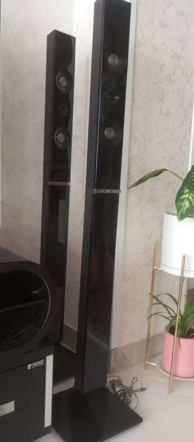 باند تلویزیون|سیستم صوتی خانگی|فردیس, نسترن شرقی|دیوار