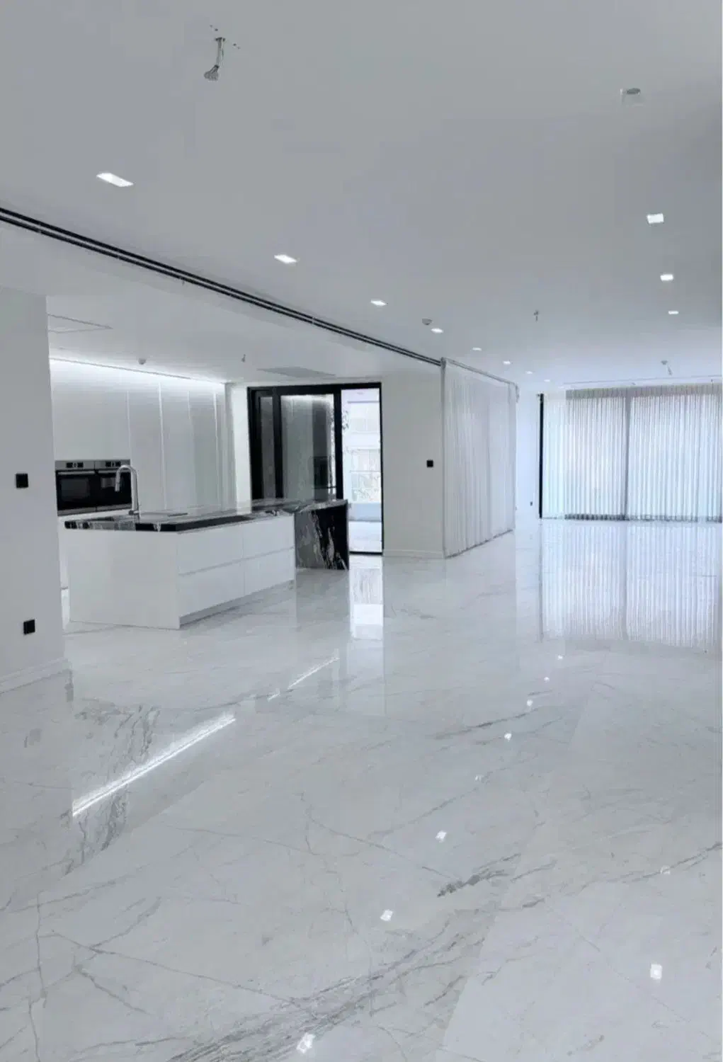 زعفرانیه لوکیشن تاپ ۳۴۰ متر ۴خواب مستر