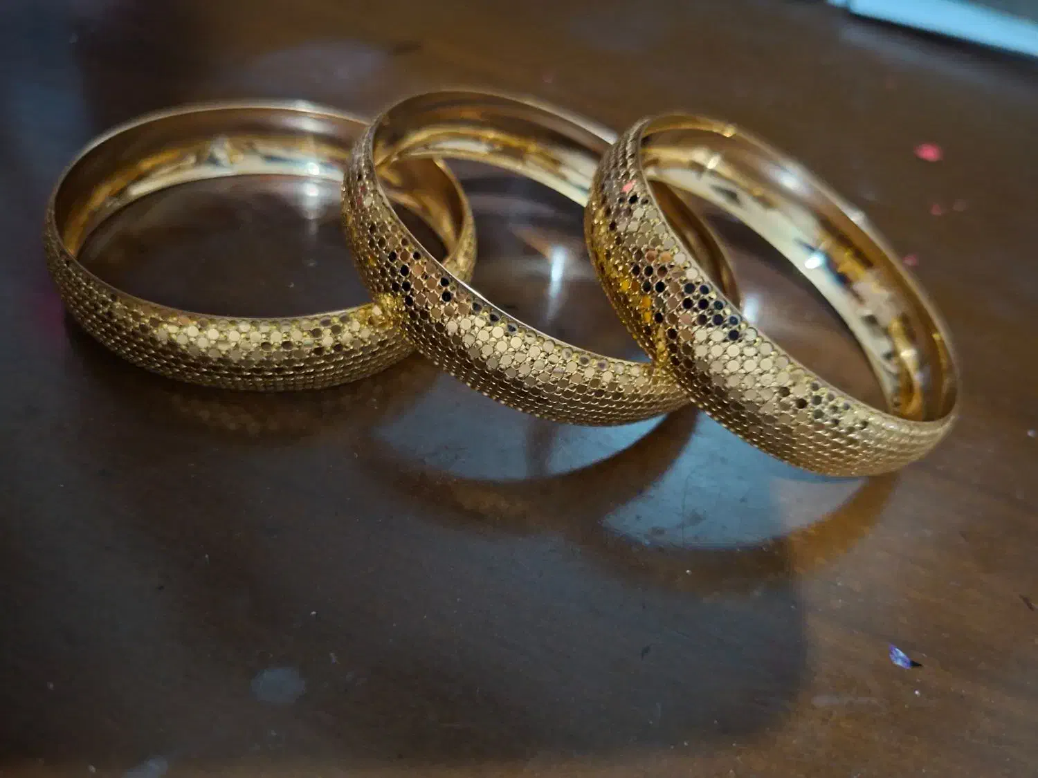 فروش النگو سایز( ۳ ) مبلغ ۲۰۰ بالای تابلو|جواهرات|شیراز, شهرک ایثار|دیوار