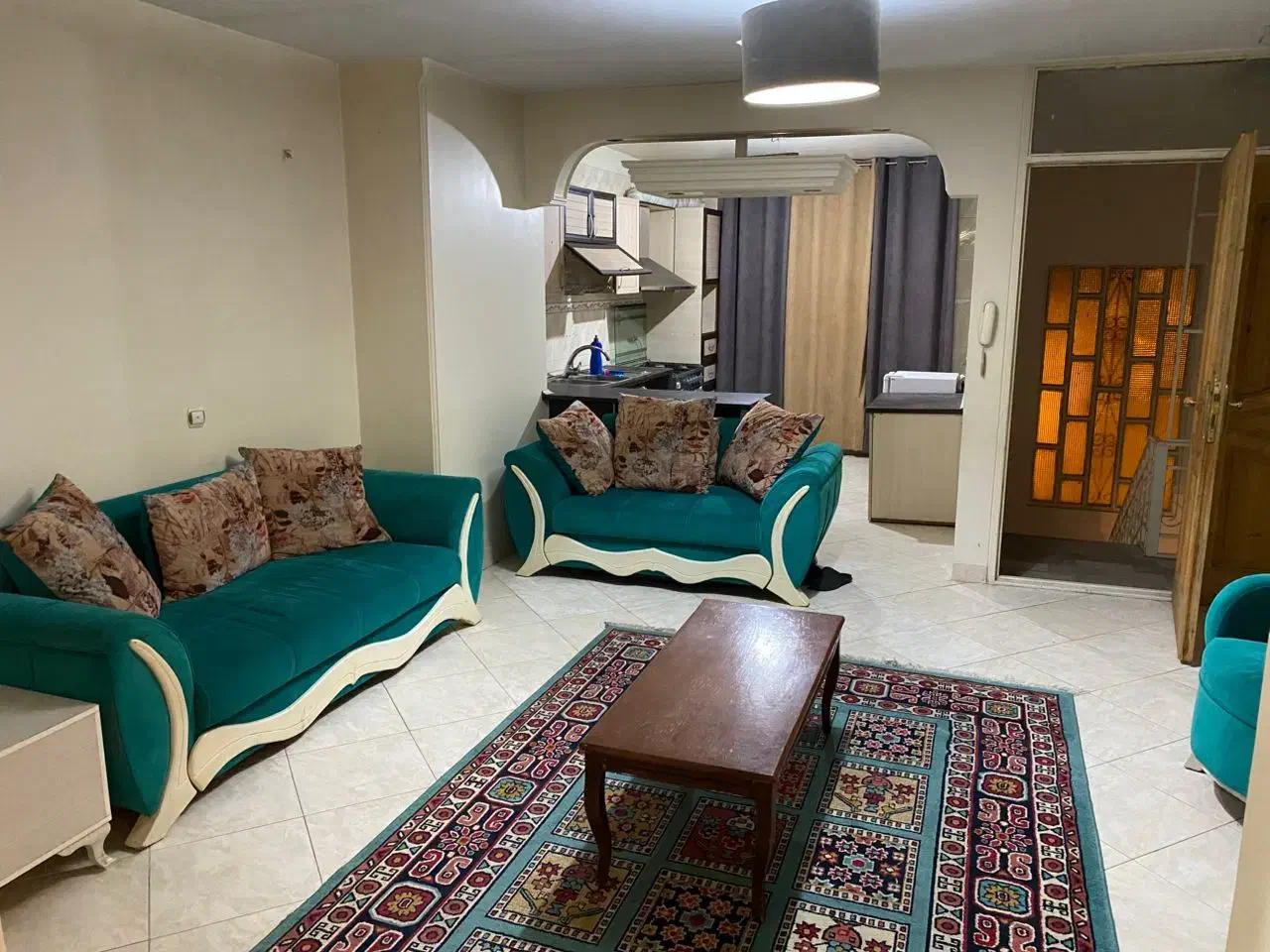 اجاره روزانه سوییت آپارتمان مبله|اجارهٔ کوتاه‌مدت آپارتمان و سوئیت|تهران, نارمک|دیوار