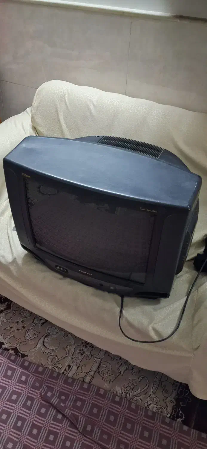 تلویزیون|تلویزیون و پروژکتور|قم, علی آباد سعدگان|دیوار