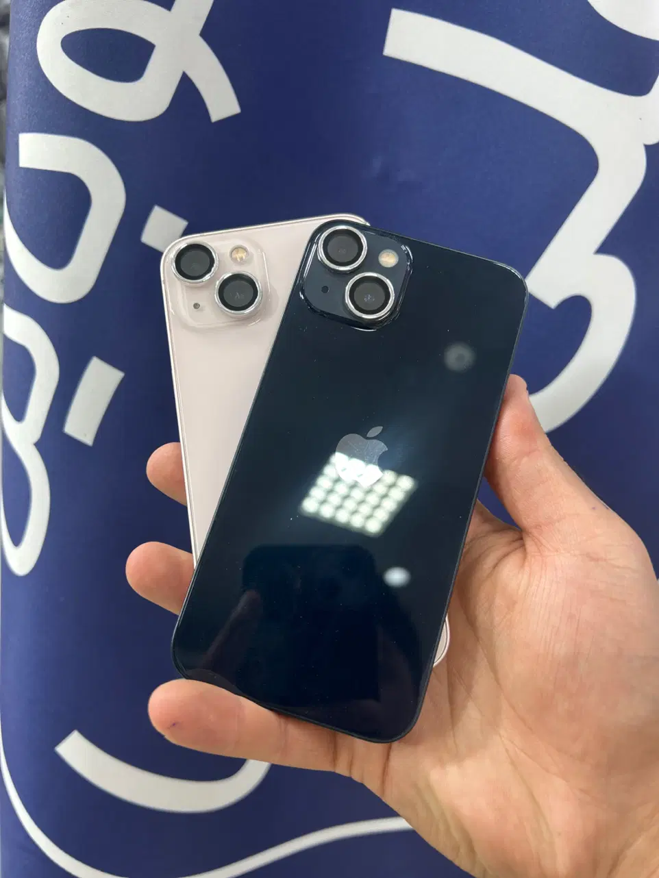 iphone 13|موبایل|قم, چهل درخت|دیوار